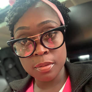 Meet your Posher, Lashay